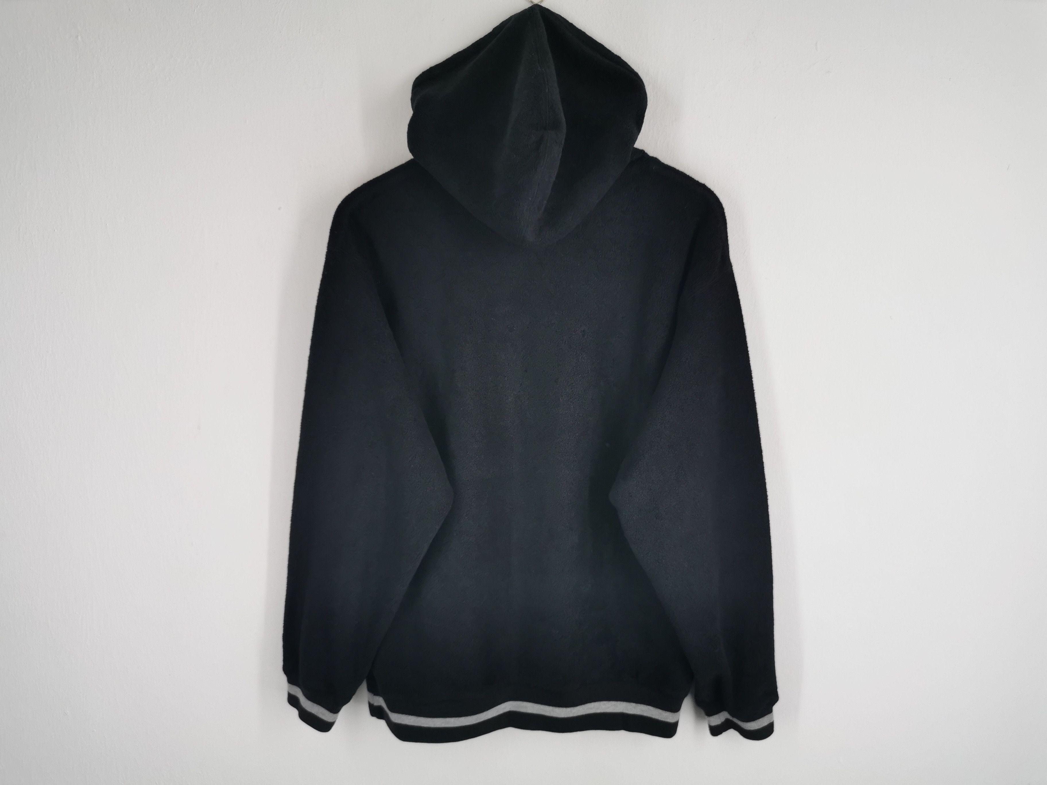 Warner Bros Vintage 90's Warner Bros Looney Tunes Fleece Hoodie Jacket Size US M / EU 48-50 / 2 - 2 Thumbnail