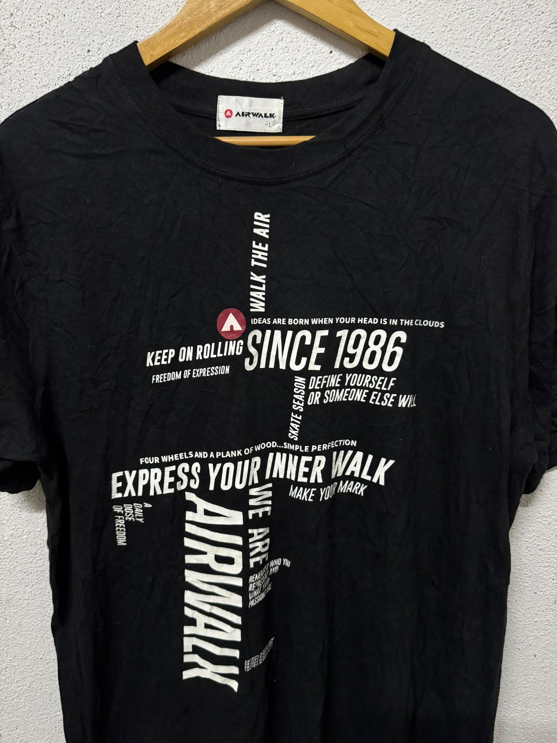 Airwalk Vintage y2k airwalk tshirt 🔥🔥🔥 Size US M / EU 48-50 / 2 - 2 Thumbnail