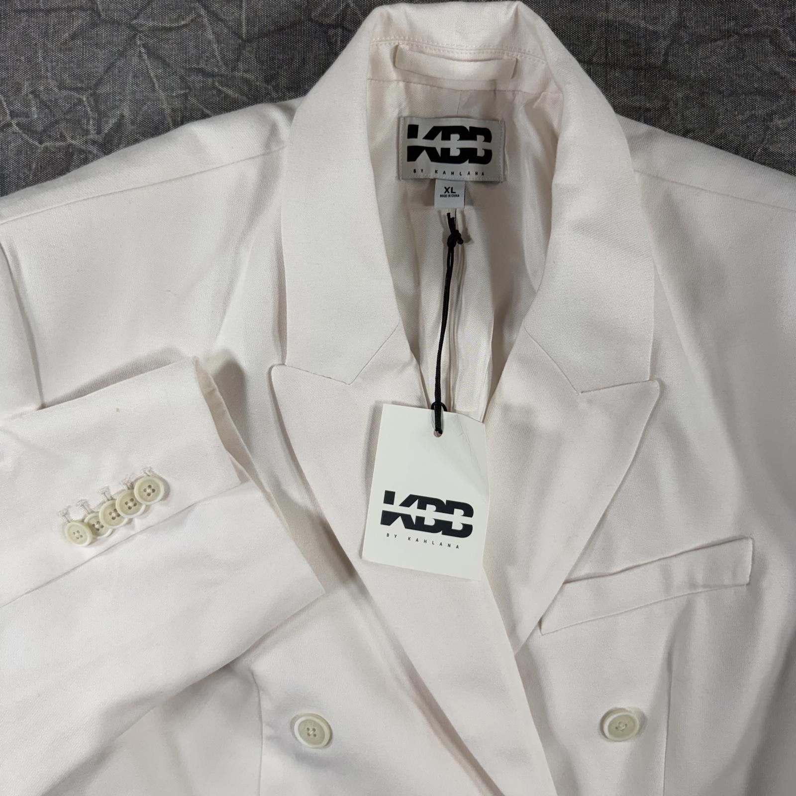 Other KBB by Kahlana Blazer Women's XL Cream Double breasted NWT Size XL / US 12-14 / IT 48-50 - 1 Thumbnail