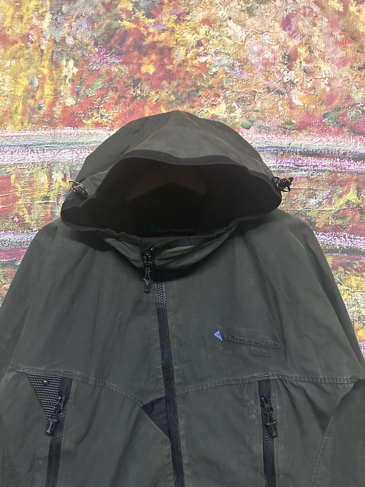 Klattermusen Klattermusen Asymmetric Faded Big Hood Cropped Jacket Size US S / EU 44-46 / 1 - 11 Thumbnail
