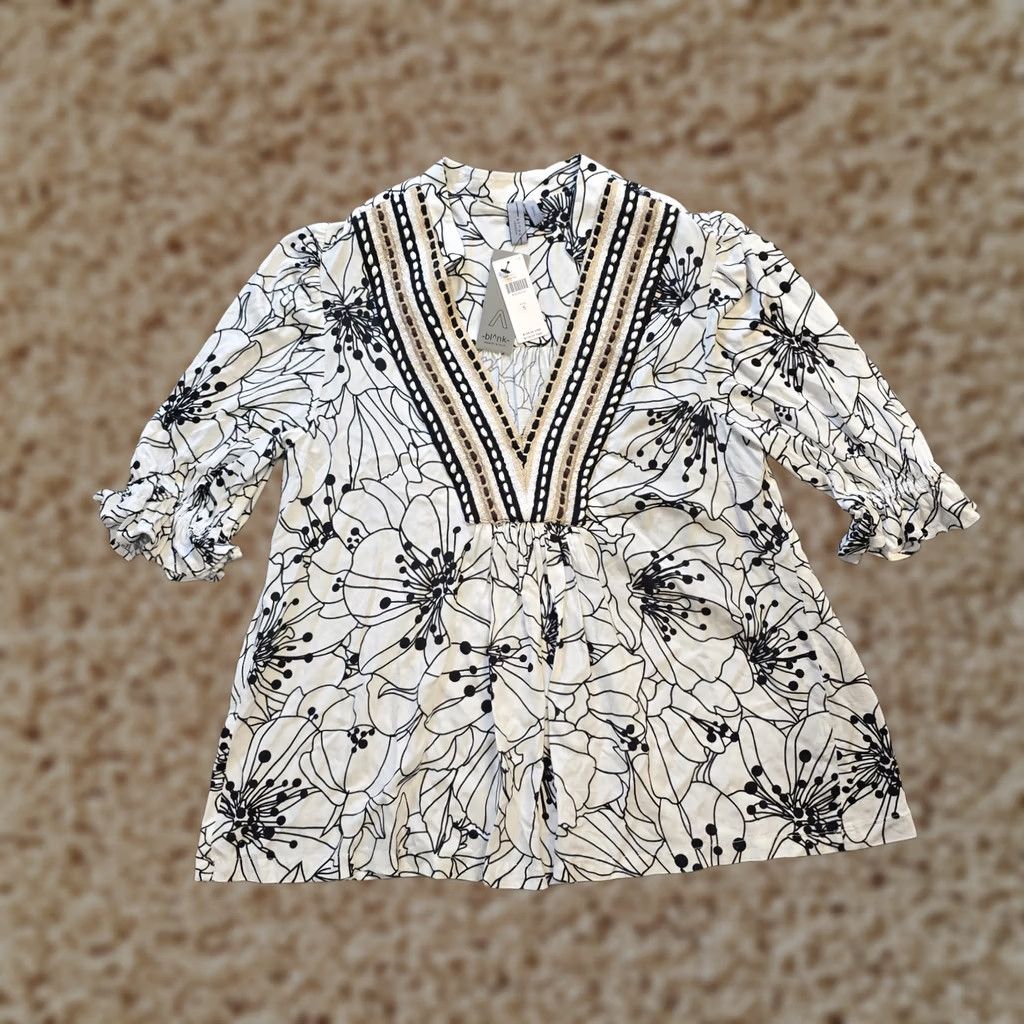 Vintage Blank London Top Womens Size Small White Embroidered Anthropologie Casual Boho Shirt Puff Sleeve V-Neck Ladies Regular White, UK Size S Size S / US 4 / IT 40 - 1 Thumbnail