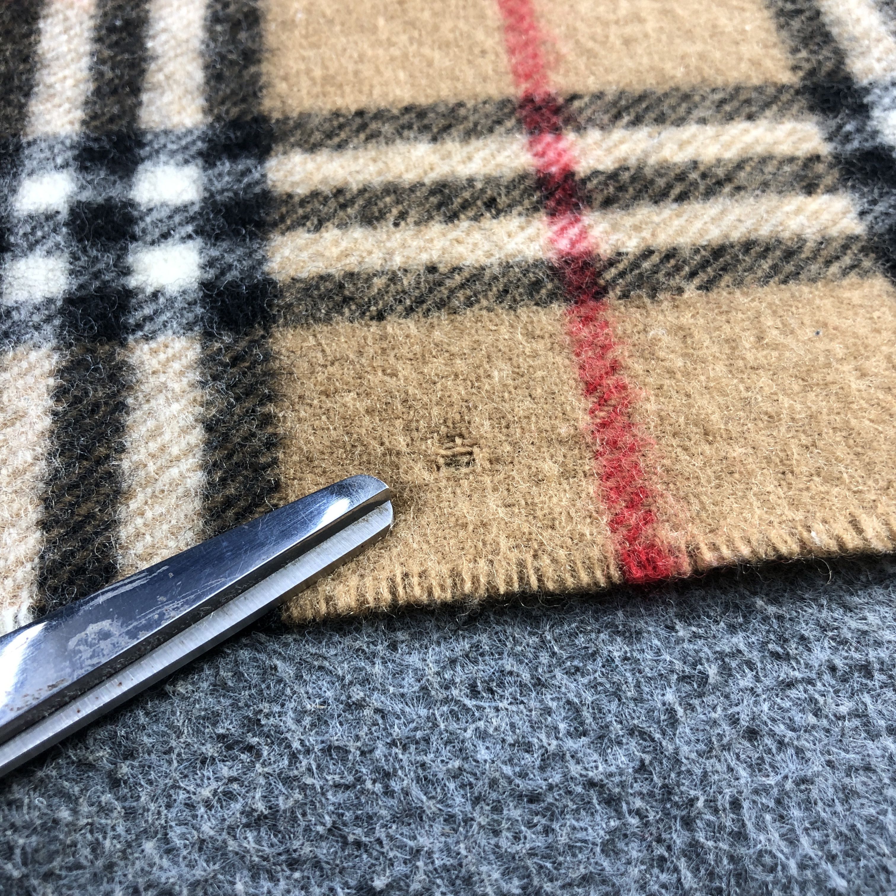 Burberry Burberry Tan Nova Check Wool Scarf Muffler V2911 Size ONE SIZE - 5 Thumbnail