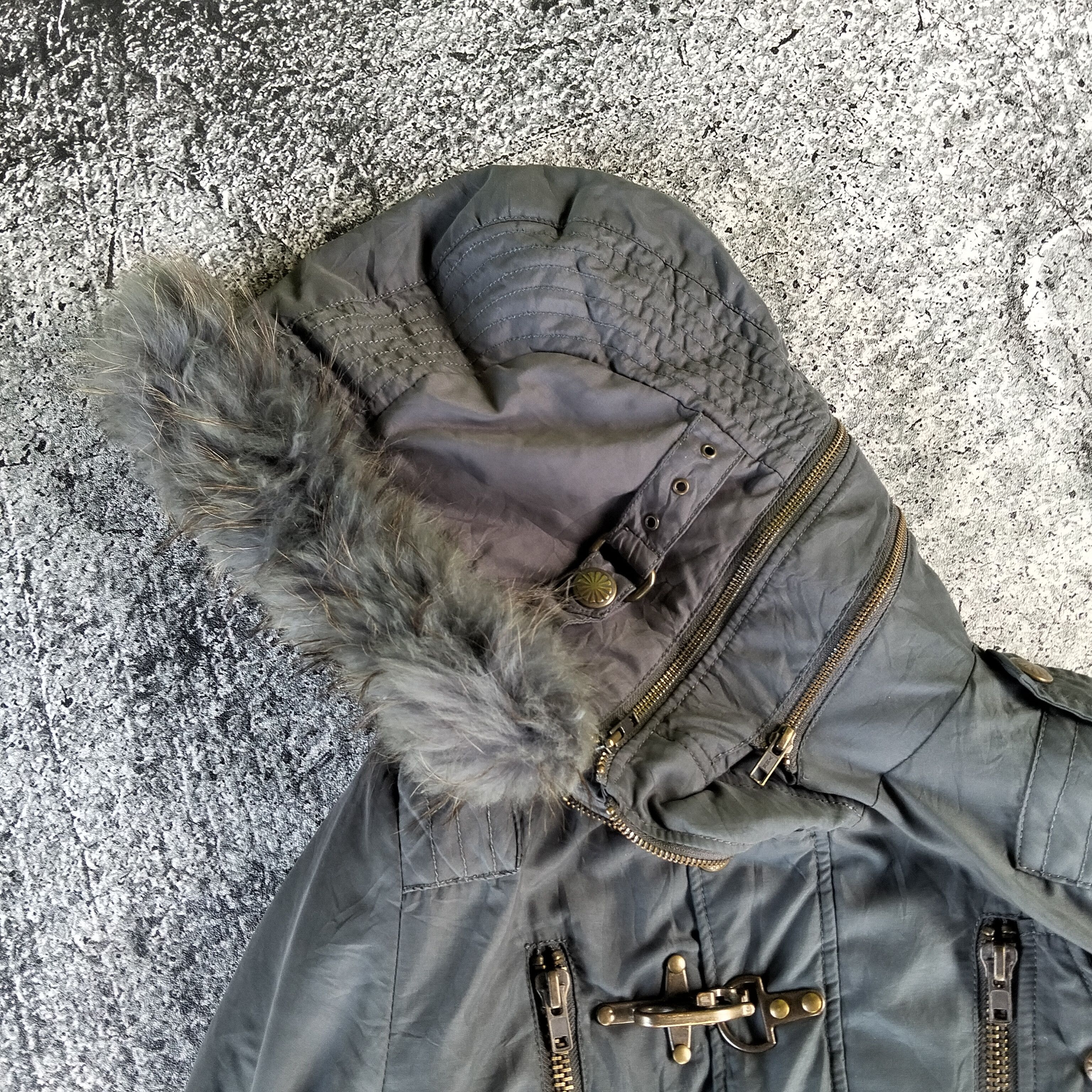 If Six Was Nine Japanese Madmind Fur Hoodie Bondage Jacket Lgb If6w9 Style Size US S / EU 44-46 / 1 - 5 Thumbnail