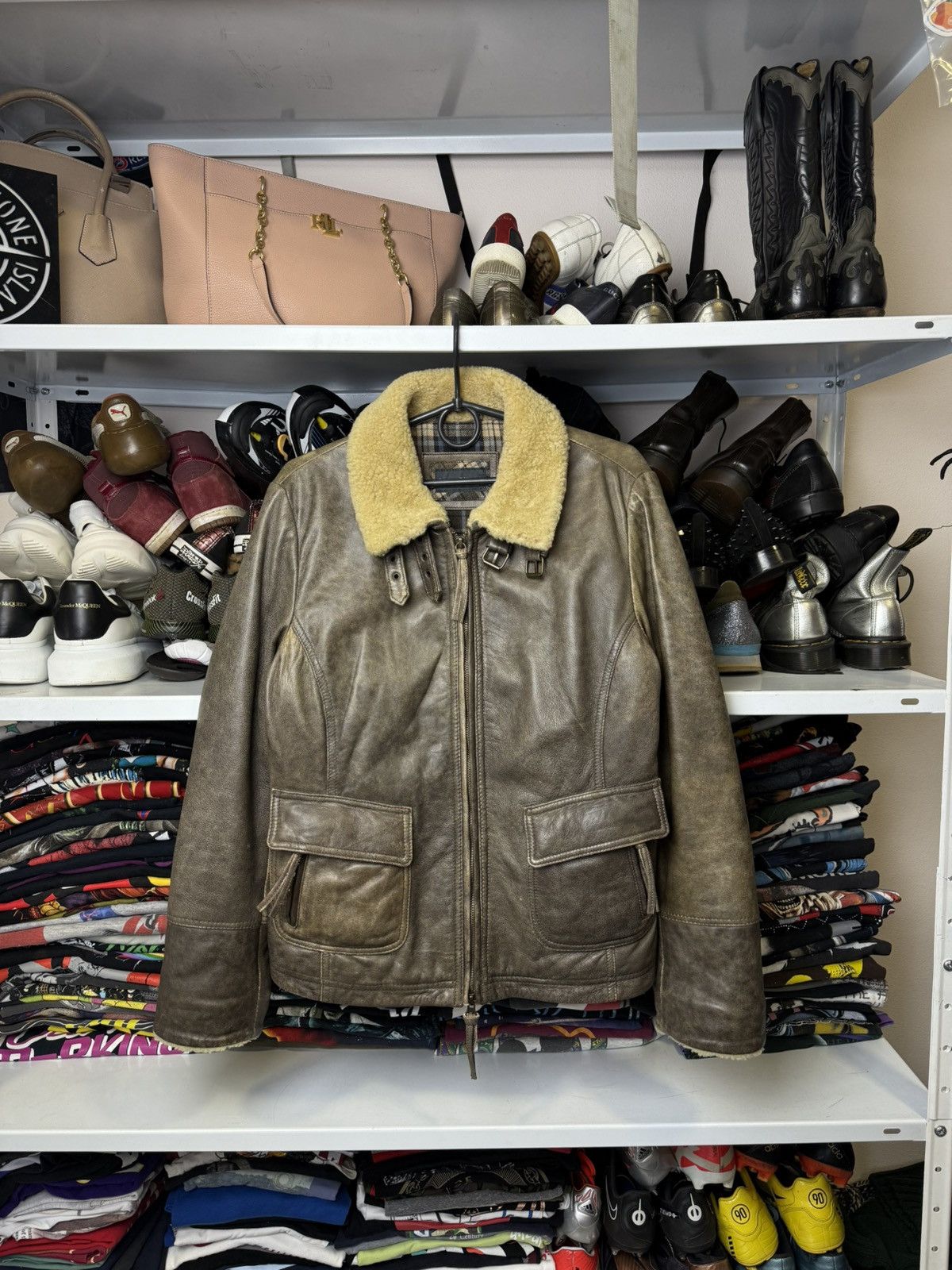 Leather Crazy Vintage Leather Jacket B52 tipe USA Size S / US 4 / IT 40 - 1 Thumbnail