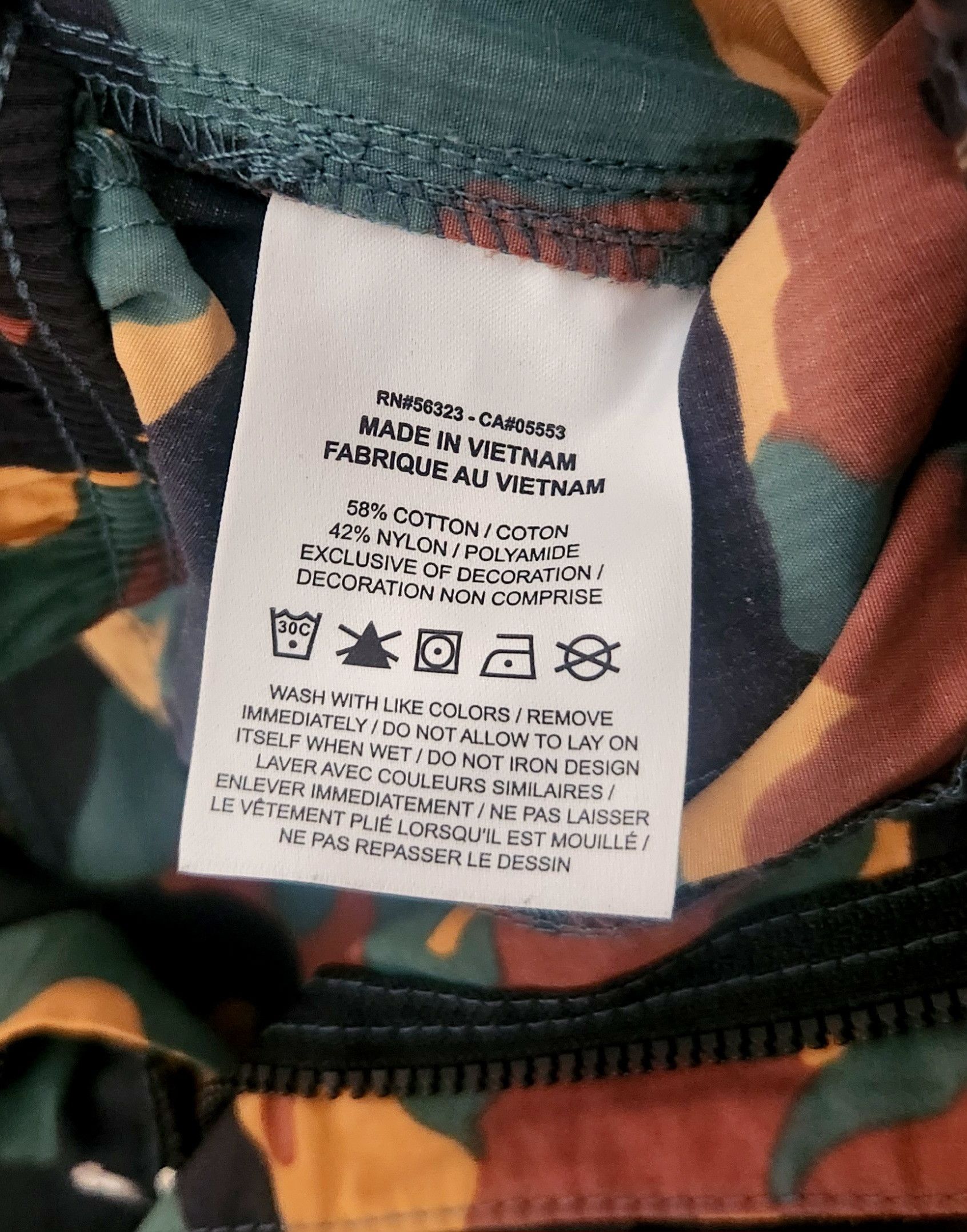 Jordan Brand × Nike Jordan X Nike Joggers SZ Large Flight Heritage Camo Cargo Size US 34 / EU 50 - 9 Thumbnail