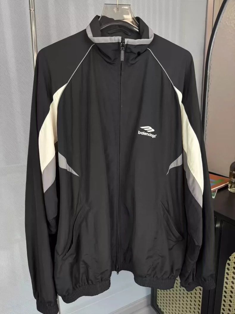 Balenciaga Balenciaga 3 B letter black, white and grey sports assault Size US XS / EU 42 / 0 - 1 Thumbnail