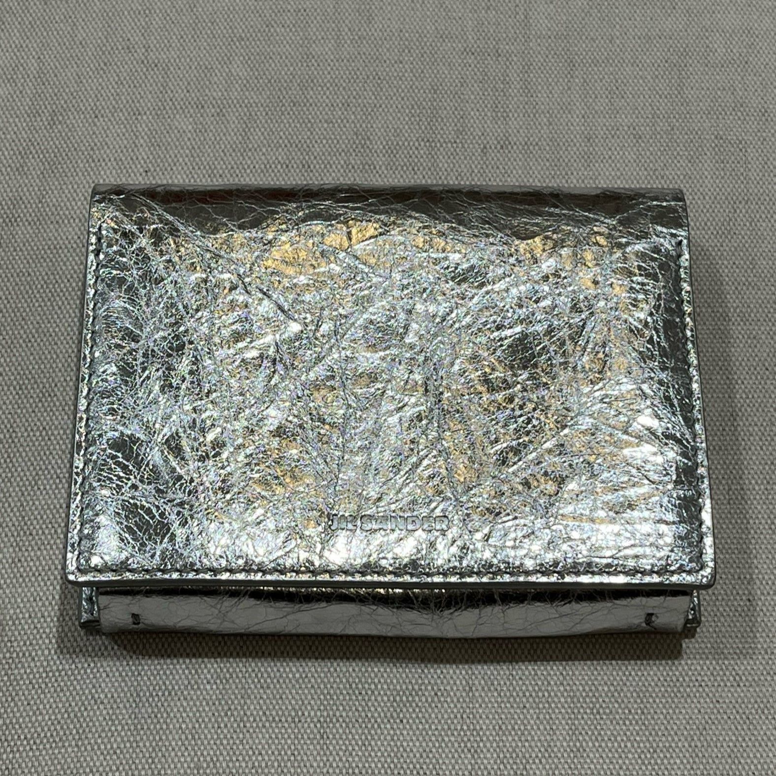Jil Sander o1loc1c1124 Size: OS/ Card Case With Logo in Silver Size ONE SIZE - 1 Preview