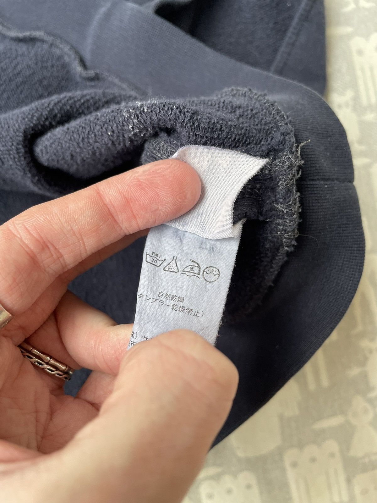 Raf Simons Raf Simons SS06 Cut-Out Faded Raglan Sweatshirt Size US L / EU 52-54 / 3 - 12 Thumbnail
