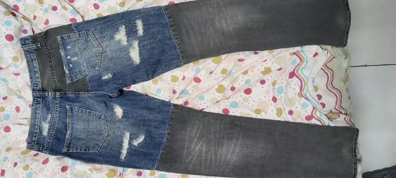 Alexander McQueen Alexander McQUEEN Patchwork and color - blocked washed jean Size US 31 - 2 Thumbnail