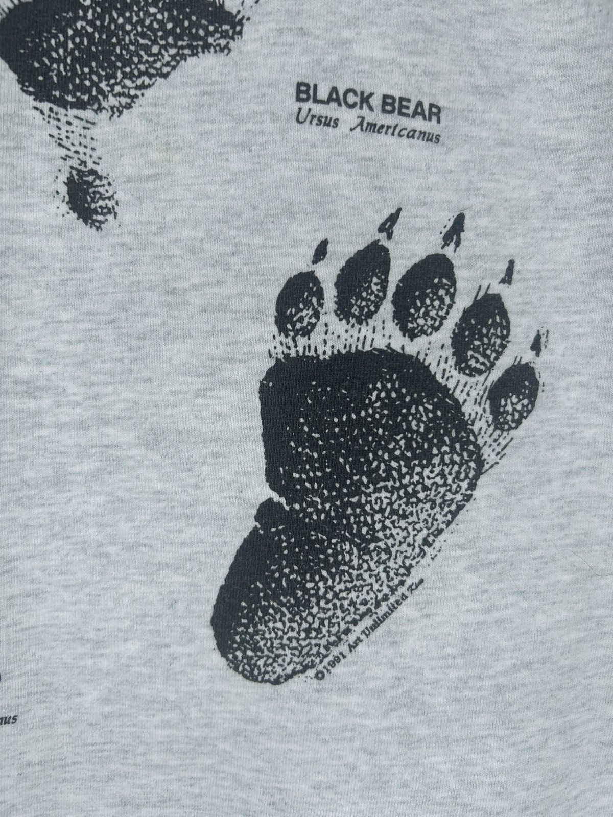 Vintage Vintage 90s Alaska Wildlife Animal Footprint AOP Art T Shirt Size US L / EU 52-54 / 3 - 6 Thumbnail