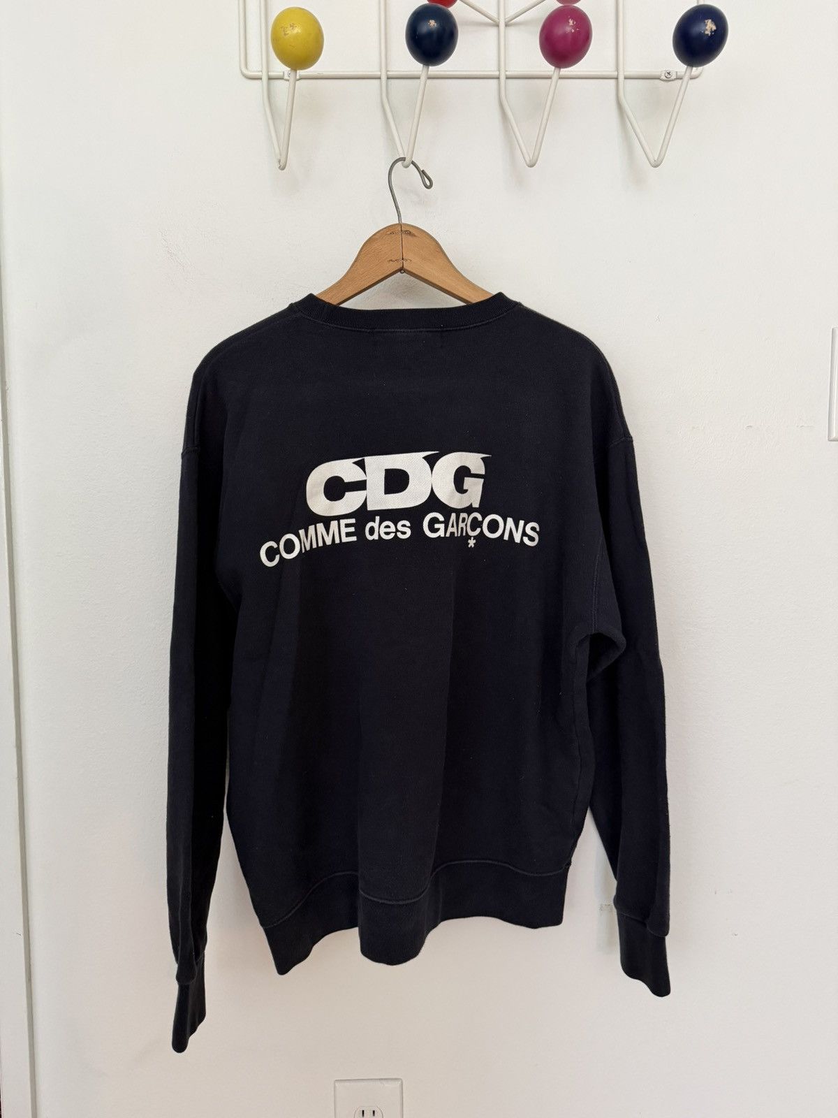 CDG by Comme des Garcons CDG Classic Crewneck Sweatshirt in Navy Size US XL / EU 56 / 4 - 2 Thumbnail