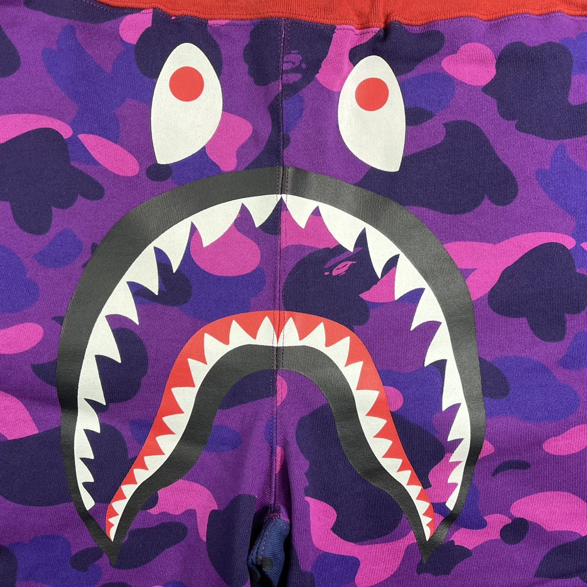 Bape BAPE Crazy Camo Shark Sweat Shorts Size Large Size US 34 / EU 50 - 2 Thumbnail