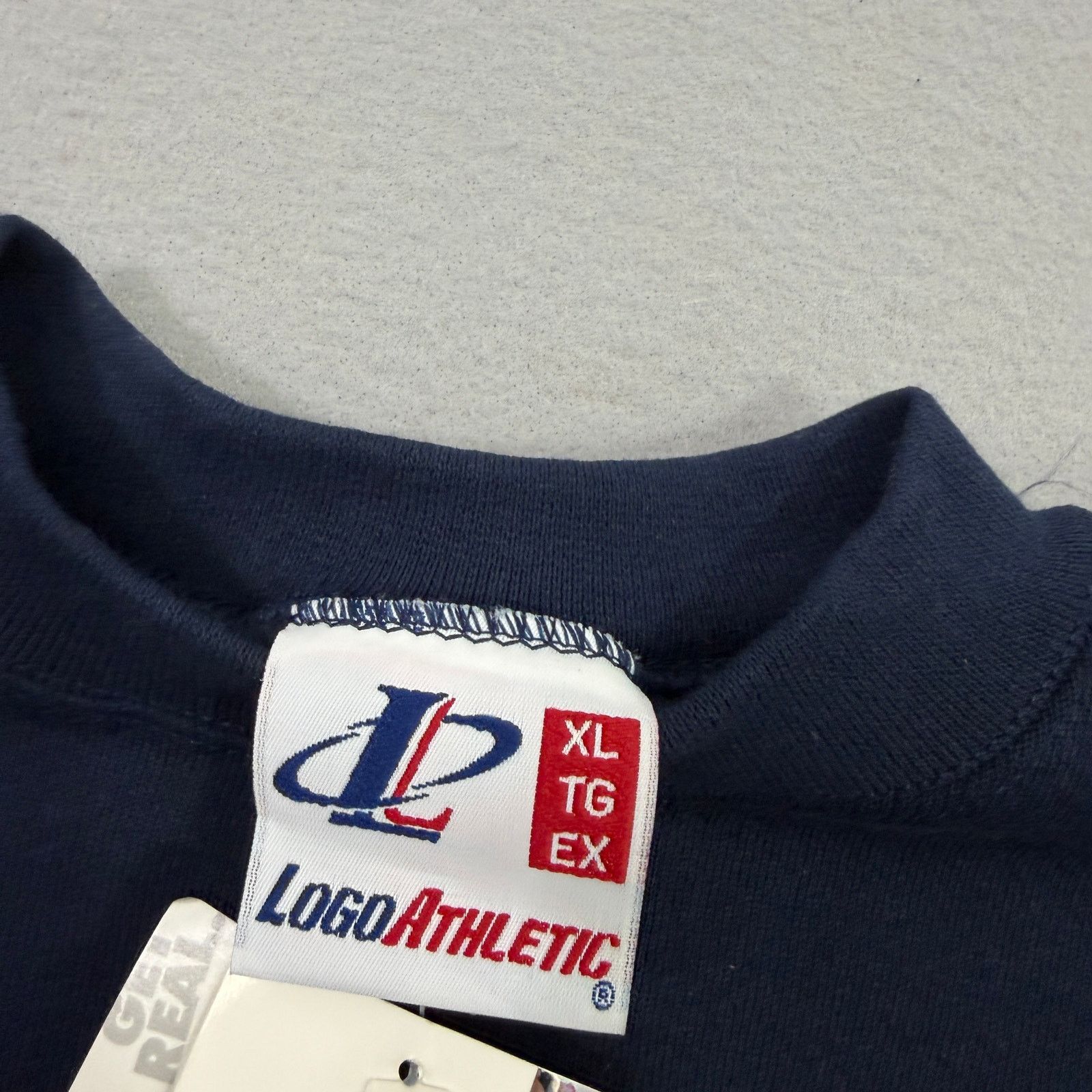 Vintage Vintage St Louis Blues Sweatshirt Men's Extra Large Blue NHL Size US XL / EU 56 / 4 - 5 Thumbnail