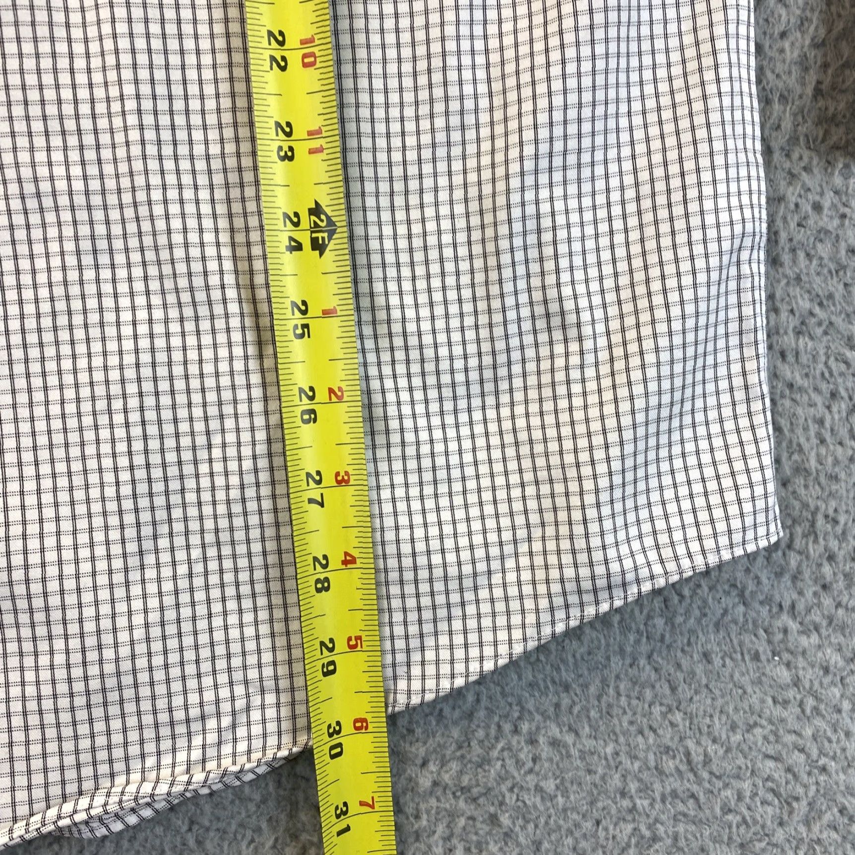 Croft & Barrow Croft & Barrow Dress Shirt Mens 17 32/33 Gray Checkered Easy Care Classic /72-18 Blue Multicolor 32/33 Sleeve Men Size 46R - 6 Thumbnail