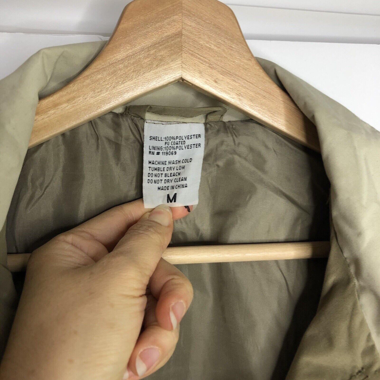 Other OBX Outer Banks Men Barn Coat Sz M Army Green Full Zip Size US M / EU 48-50 / 2 - 5 Thumbnail