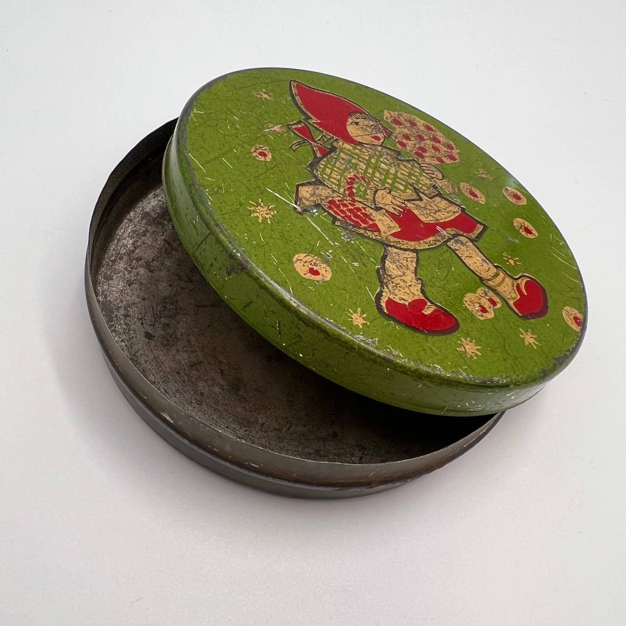Vintage 1960Vintage USSR Tin Metal Candy Box Monpassier Souvenir Size ONE SIZE - 7 Thumbnail
