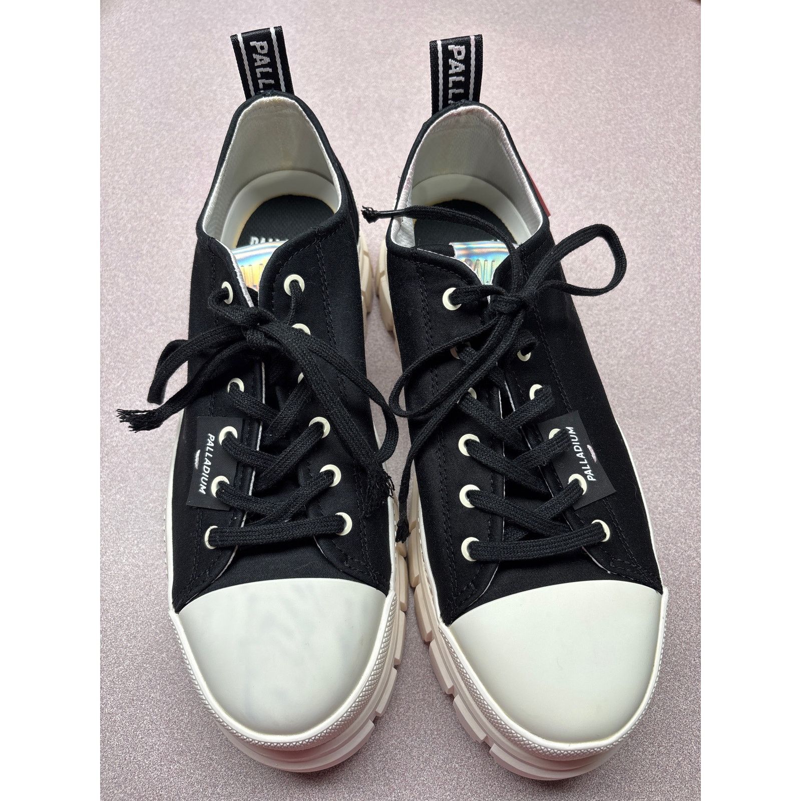 Palladium Palladium Black and Marshmallow Revolt Lo Tx Size 10 Size US 10 / IT 40 - 1 Thumbnail