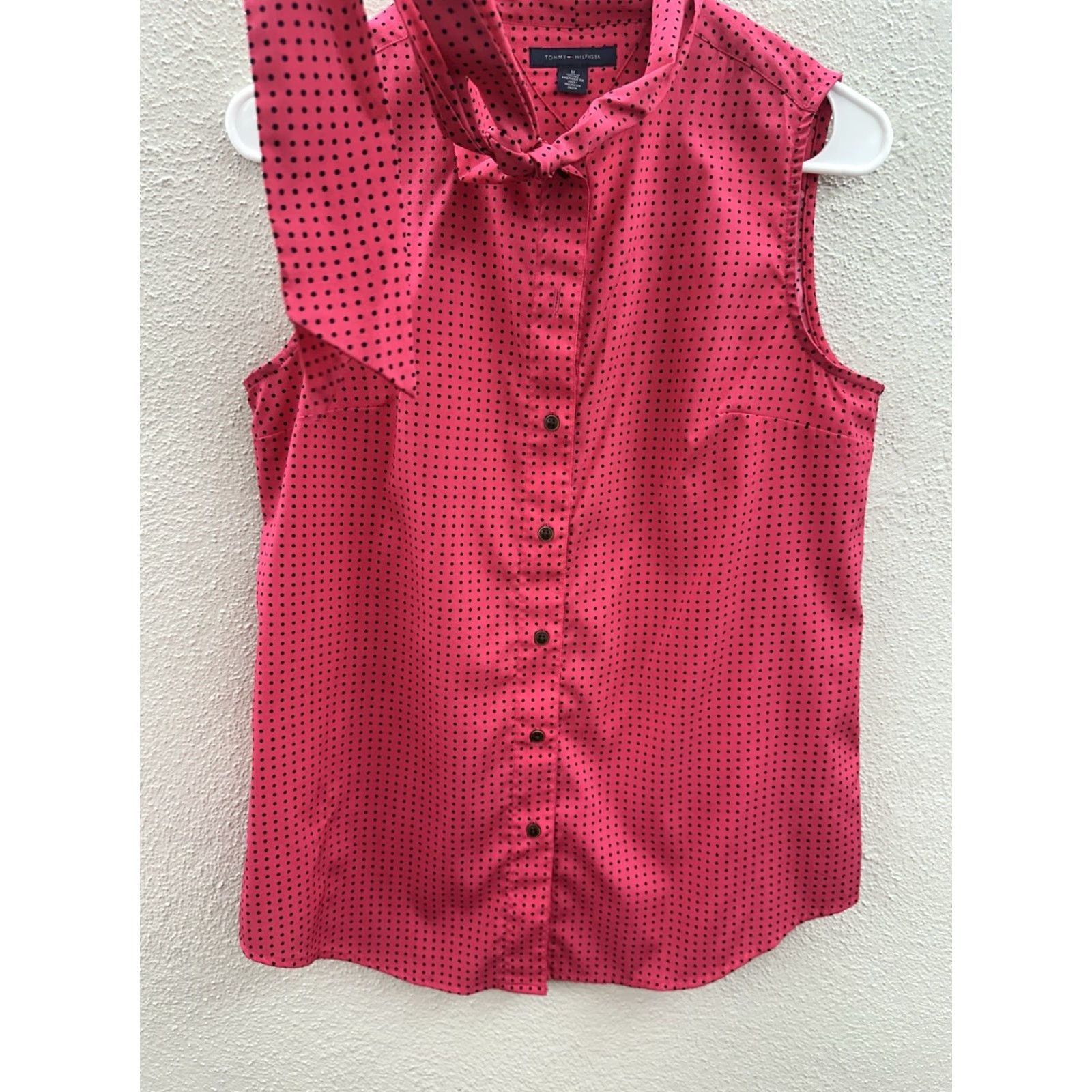 Tommy Hilfiger Tommy Hilfiger Womens Tank Top Button Up Pink Polka Dotted Necktie Size Medium Size M / US 6-8 / IT 42-44 - 3 Thumbnail