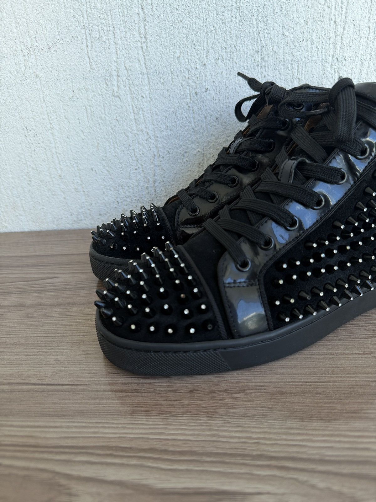 Christian Louboutin spiked louis junior trainers Size US 7 / EU 40 - 6 Thumbnail