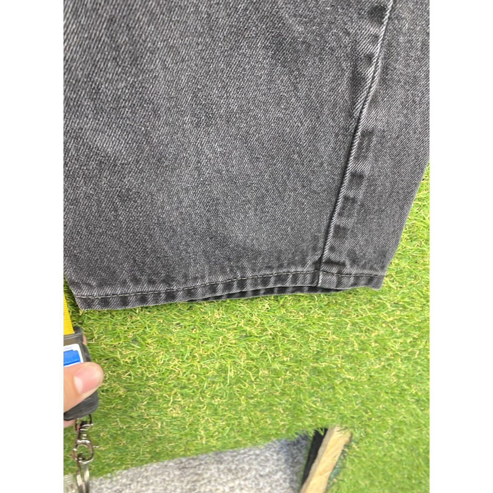 Levi's VINTAGE Levi's 550 Jeans Mens 38x34 Black Relaxed Tapered 90s Grunge USA Work Denim Size 38 Mens Size US 38 / EU 54 - 6 Thumbnail