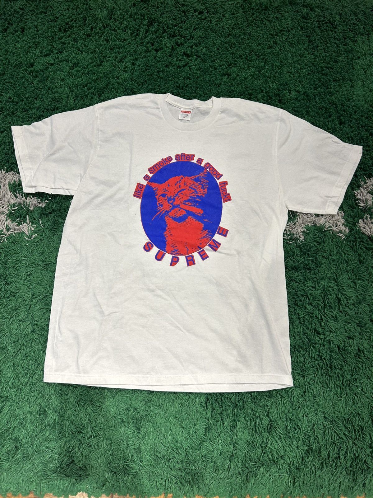 Supreme Supreme Smoke Tee (SS23) White Size US XL / EU 56 / 4 - 1 Thumbnail