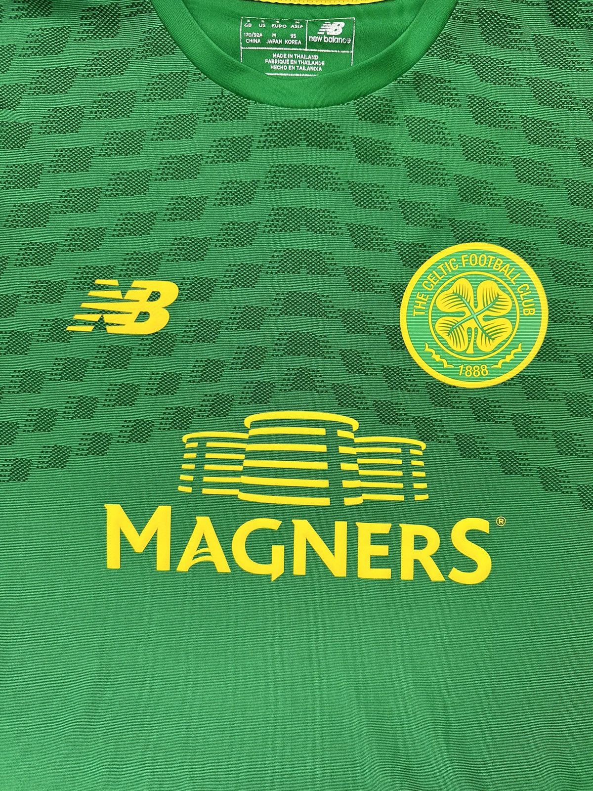 New Balance New Balance Celtic Home Training Soccer Jersey Size US S / EU 44-46 / 1 - 5 Thumbnail