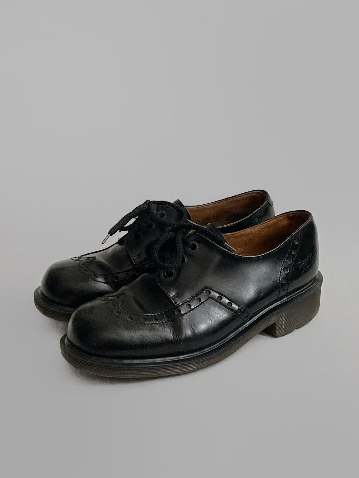 Dr. Martens × Vintage Vintage Dr.Martens brogue platforms leather shoes England Size US 9 / IT 39 - 2 Thumbnail