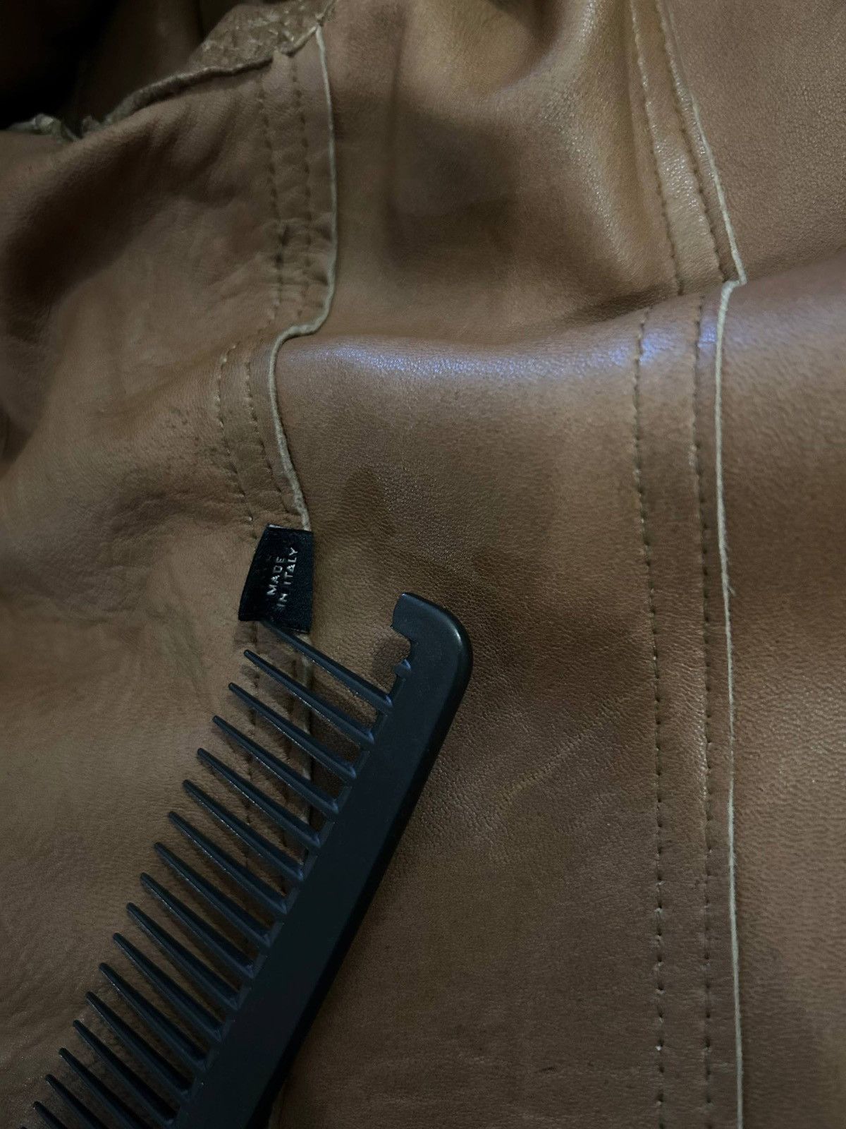 Dolce & Gabbana Y2KDolce & Gabbana Suede Leather Jacket Size XS / US 0-2 / IT 36-38 - 9 Thumbnail