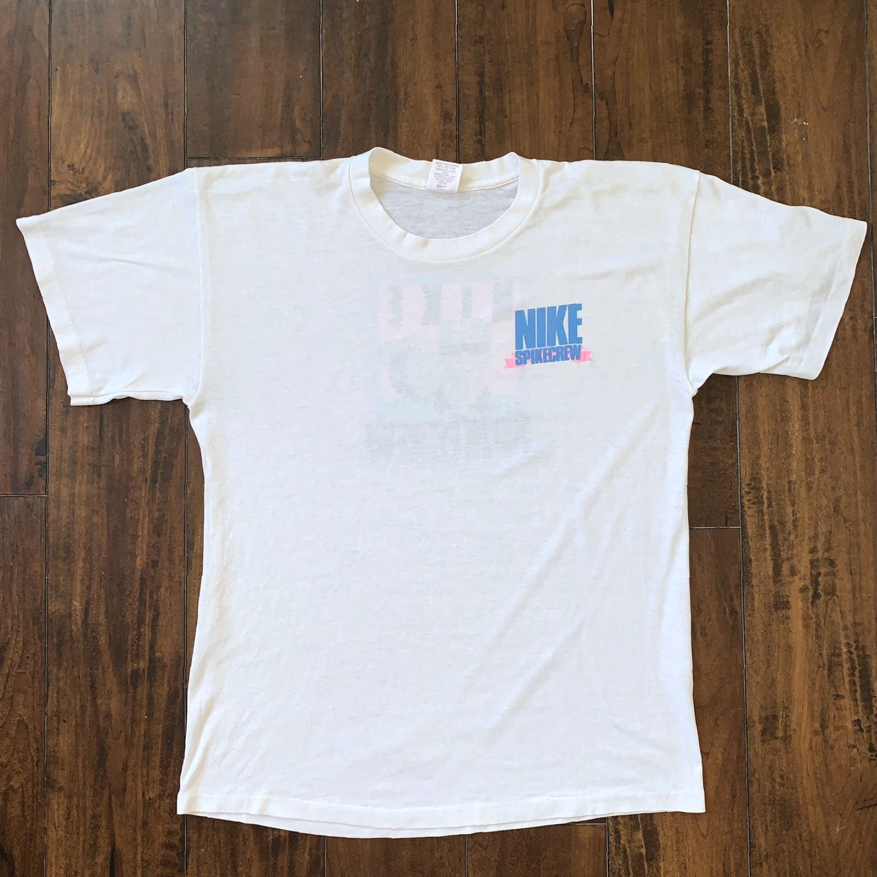 Nike VINTAGE Nike T-Shirt Graphic Tee USA 90s Sportswear Unisex XL White Single Stitch Size US XL / EU 56 / 4 - 2 Thumbnail