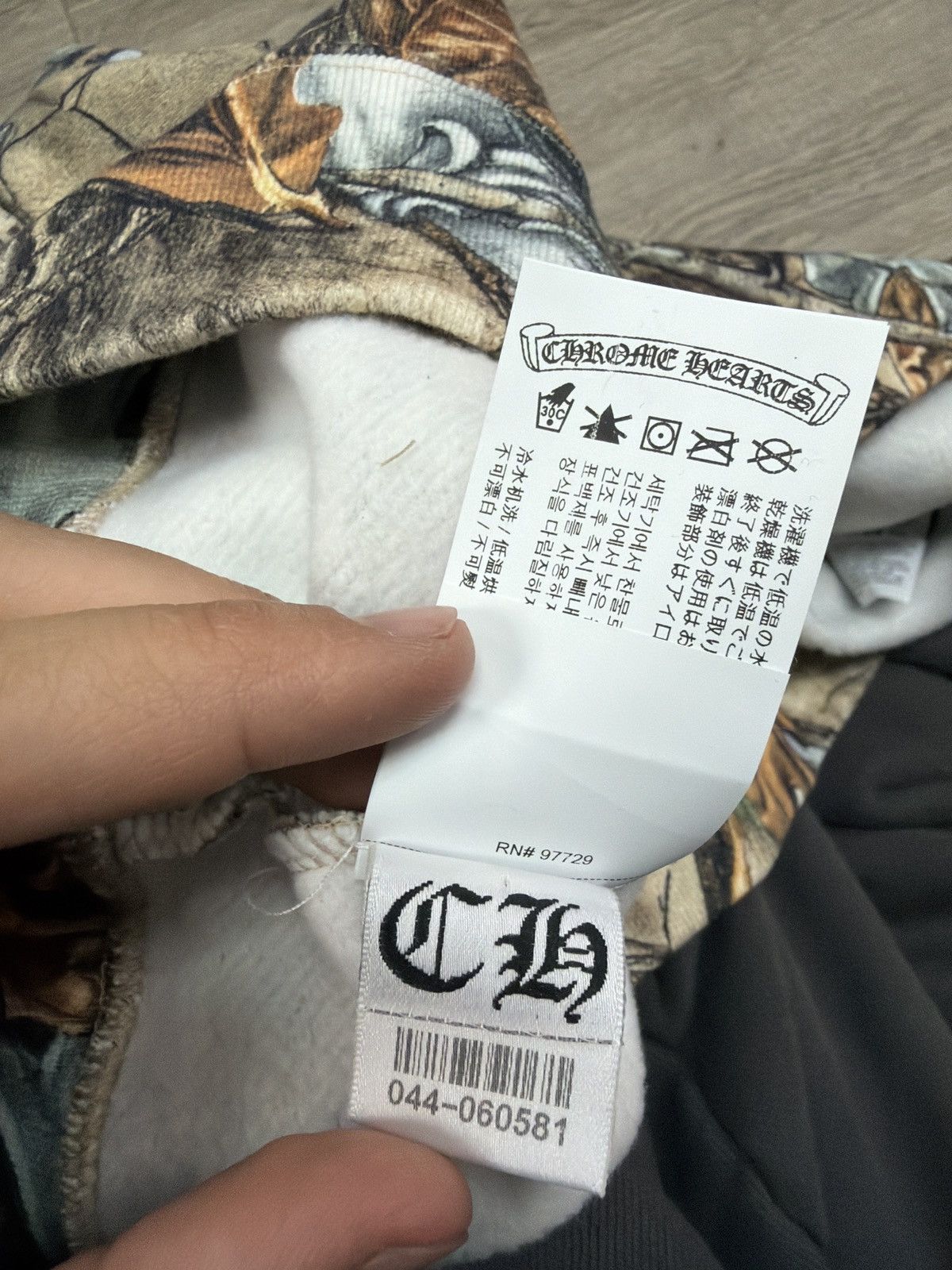 Chrome Hearts Chrome Hearts NOCTA Nike Drake Crewneck Large Size US XL / EU 56 / 4 - 4 Thumbnail