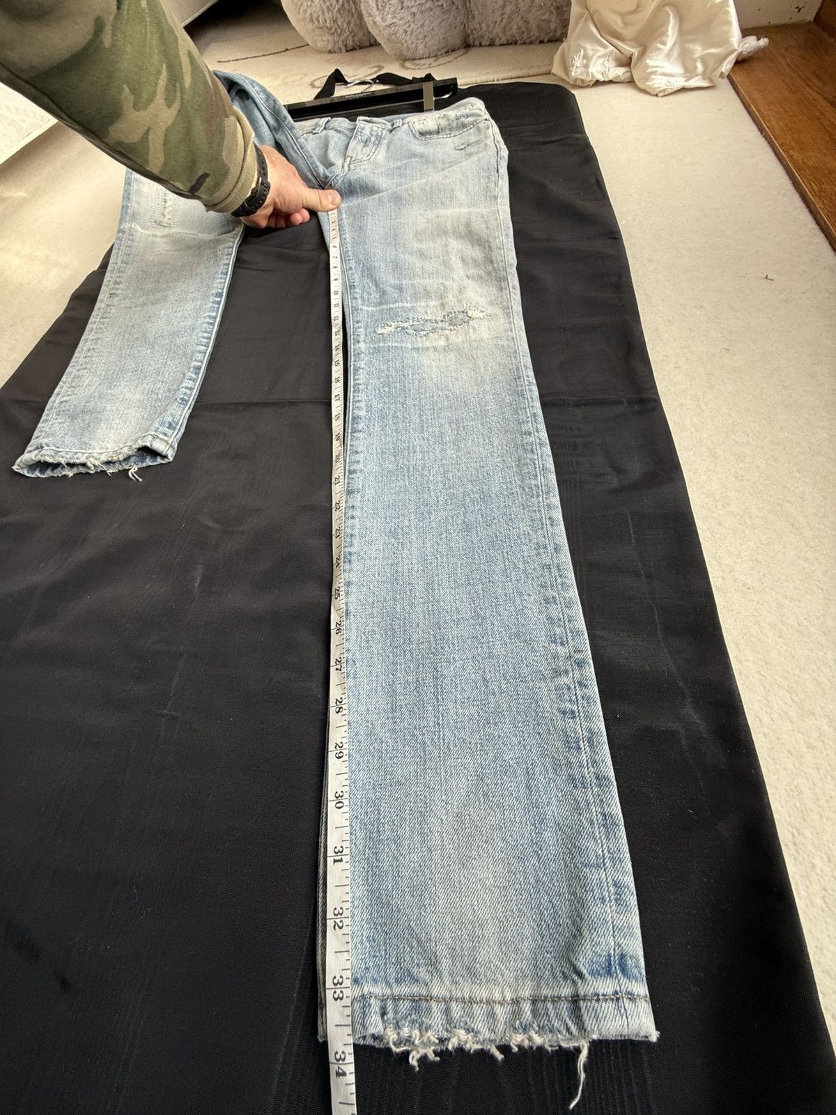 Saint Laurent Paris SS16 Saint Laurent knee rip trash jeans Hedi 29 D02 skinny Size US 29 - 6 Thumbnail