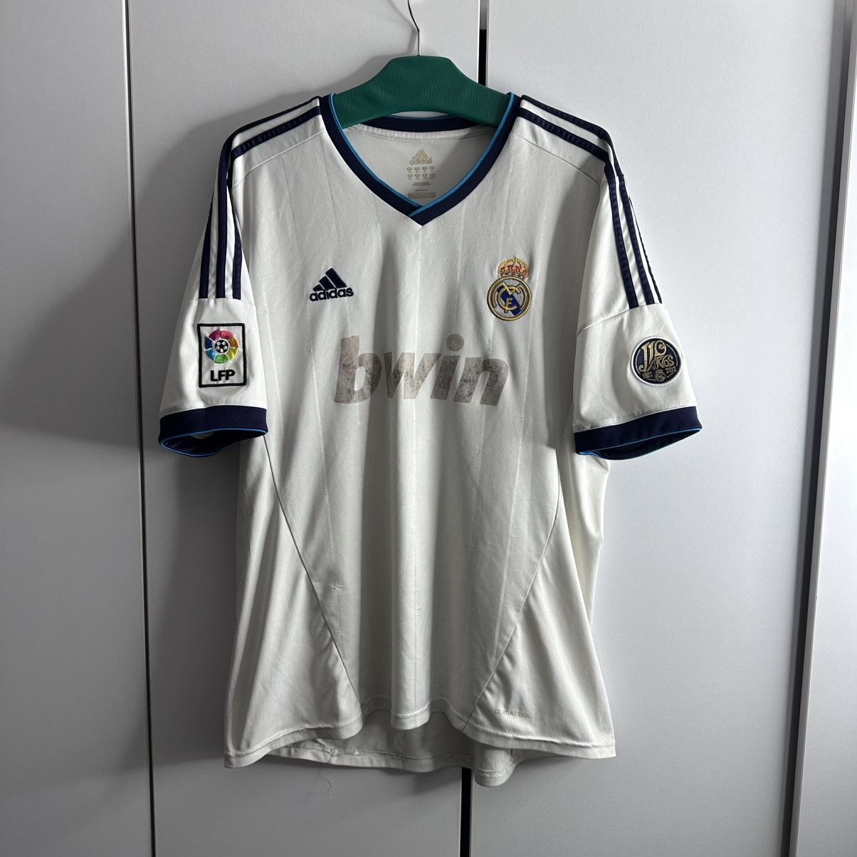 Adidas × Vintage Jersey Adidas Vintage Real Madrid Home 2012 Size US XL / EU 56 / 4 - 1 Thumbnail