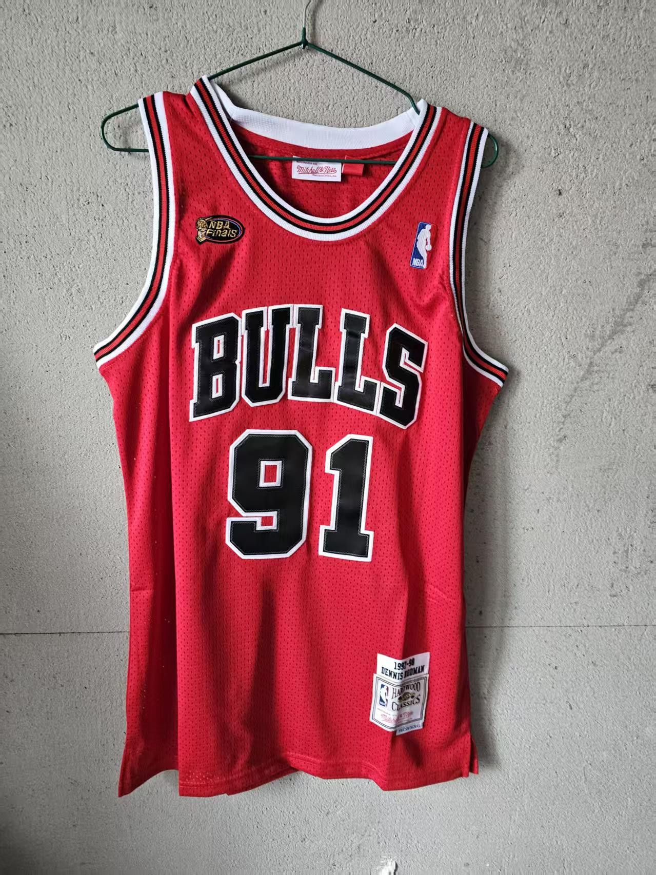 NBA Bulls 91 Dennis Rodman Jersey Red Size US S / EU 44-46 / 1 - 1 Thumbnail