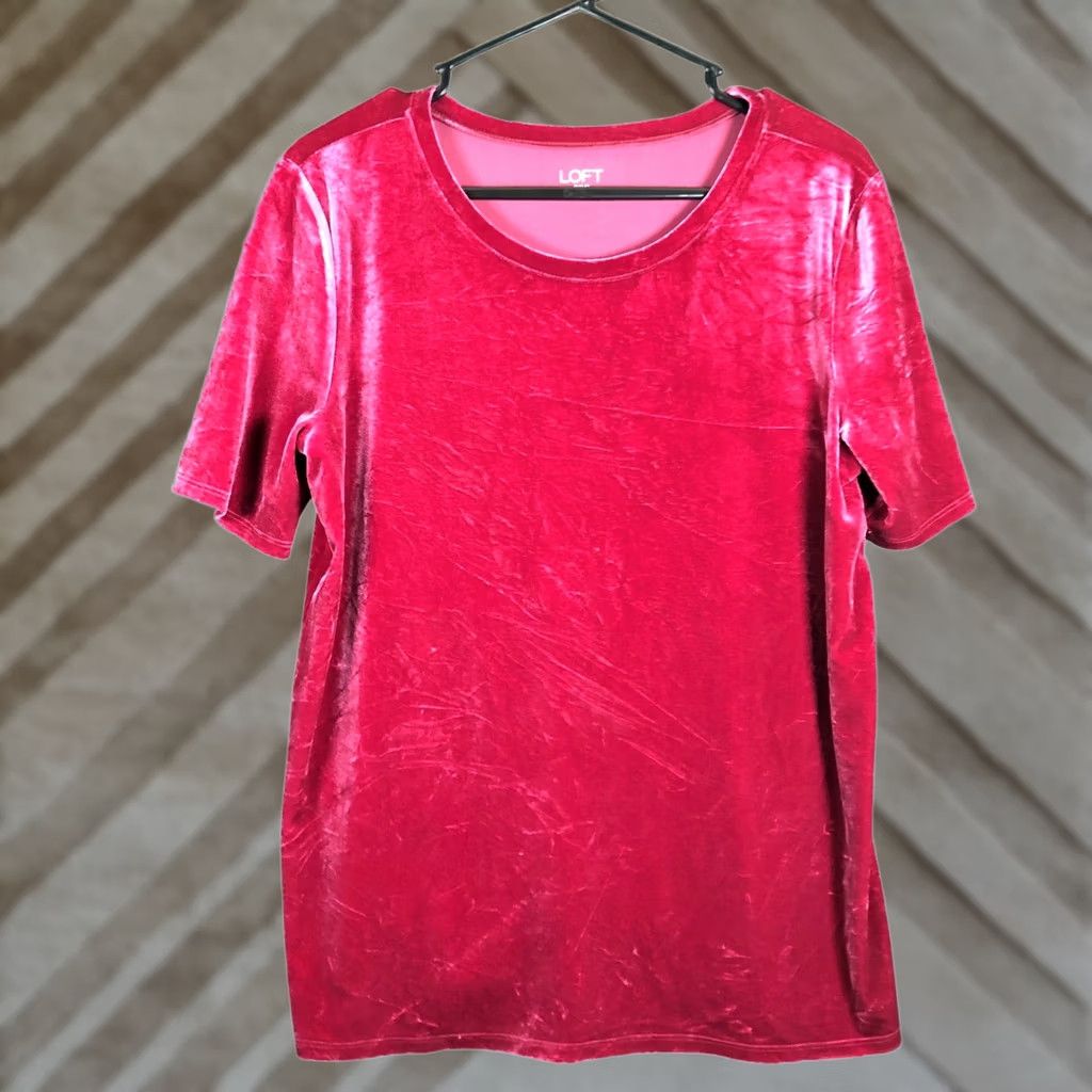 Loft LOFT Outlet Womens Blouse Red Velvet Crew Neck Short Sleeve Stretch M | Solid Polyester Spandex Size M / US 6-8 / IT 42-44 - 1 Thumbnail