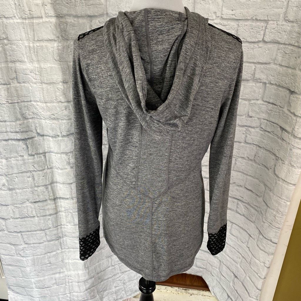 Layer 8 Layer 8 women M pullover Longsleeve hoodie w/mesh accent cuf Size M / US 6-8 / IT 42-44 - 19 Thumbnail