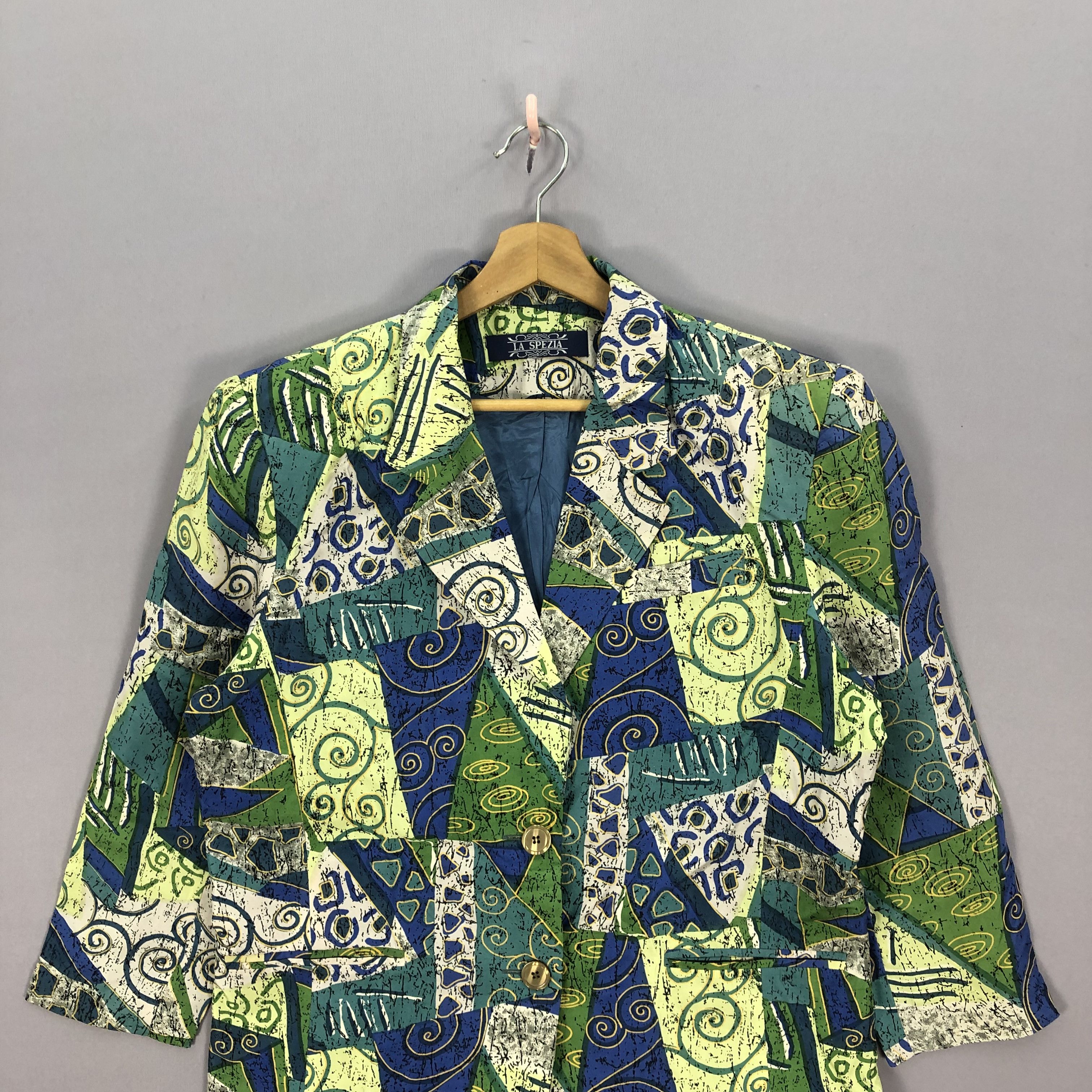 Japanese Brand Vintage La Spezia Satin Pop Arts Coat Jacket Size US L / EU 52-54 / 3 - 3 Thumbnail
