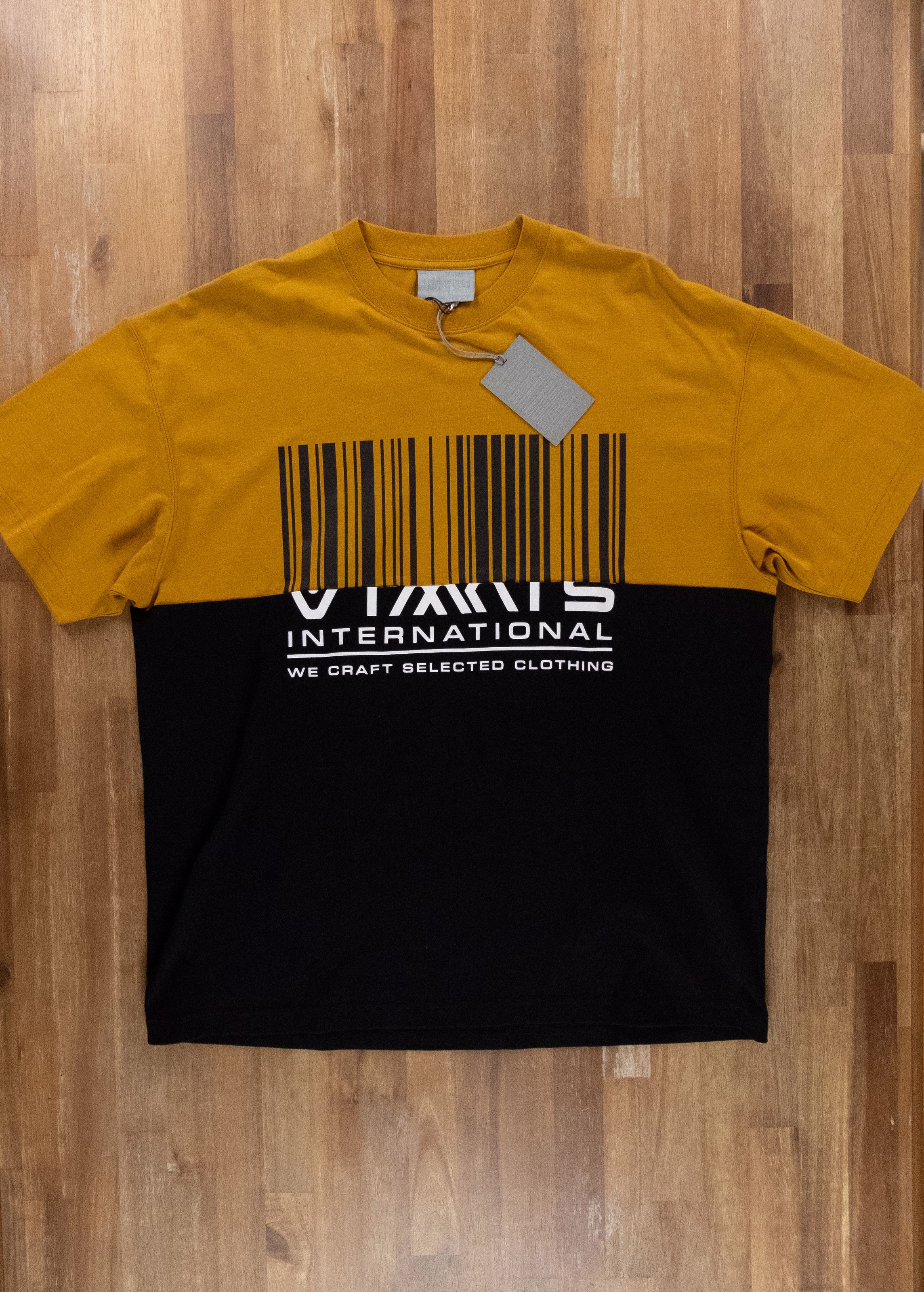 Vetements VETEMENTS Vtmnts mustard black barcode oversize t-shirt Size US S / EU 44-46 / 1 - 6 Thumbnail