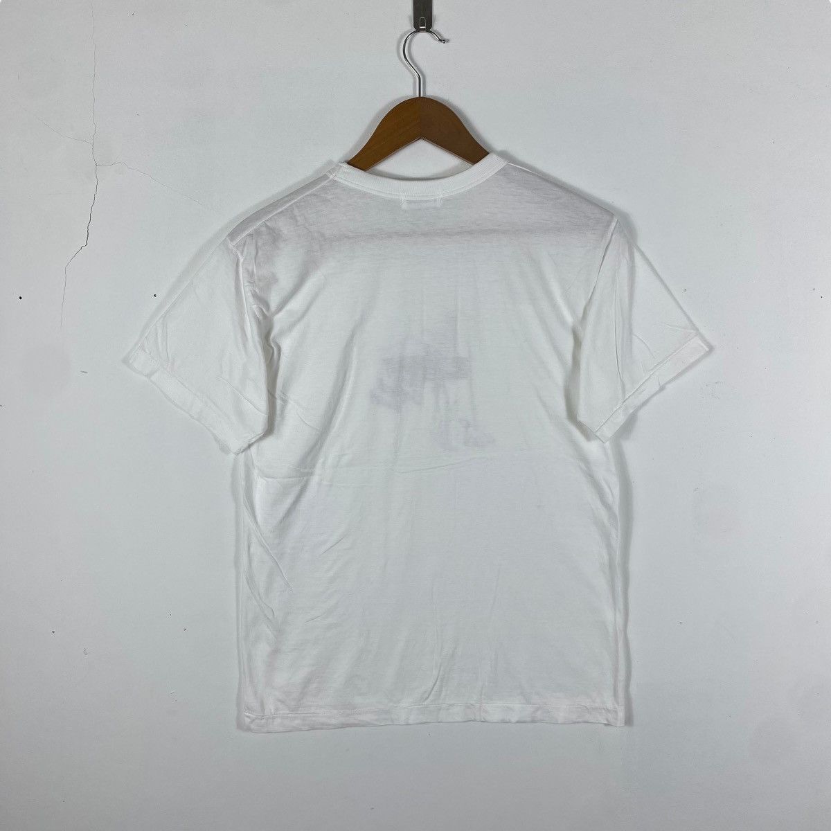 Vintage Vintage 90's KLEENEX BRAND The Softest Ever Promo Tee Shirt Size US S / EU 44-46 / 1 - 4 Thumbnail