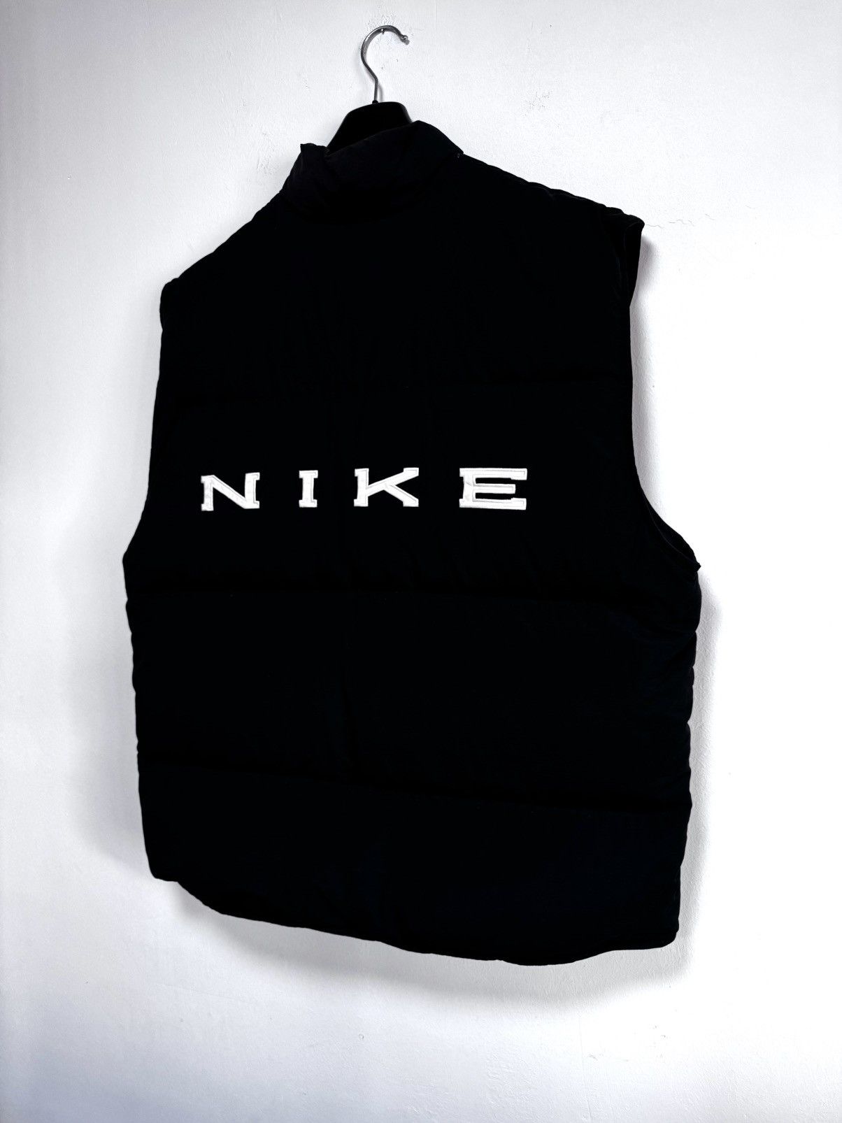 Nike × Vintage Vintage 90s Nike Reversible Puffer Vest Streetwear Y2K Black Size US XL / EU 56 / 4 - 5 Thumbnail