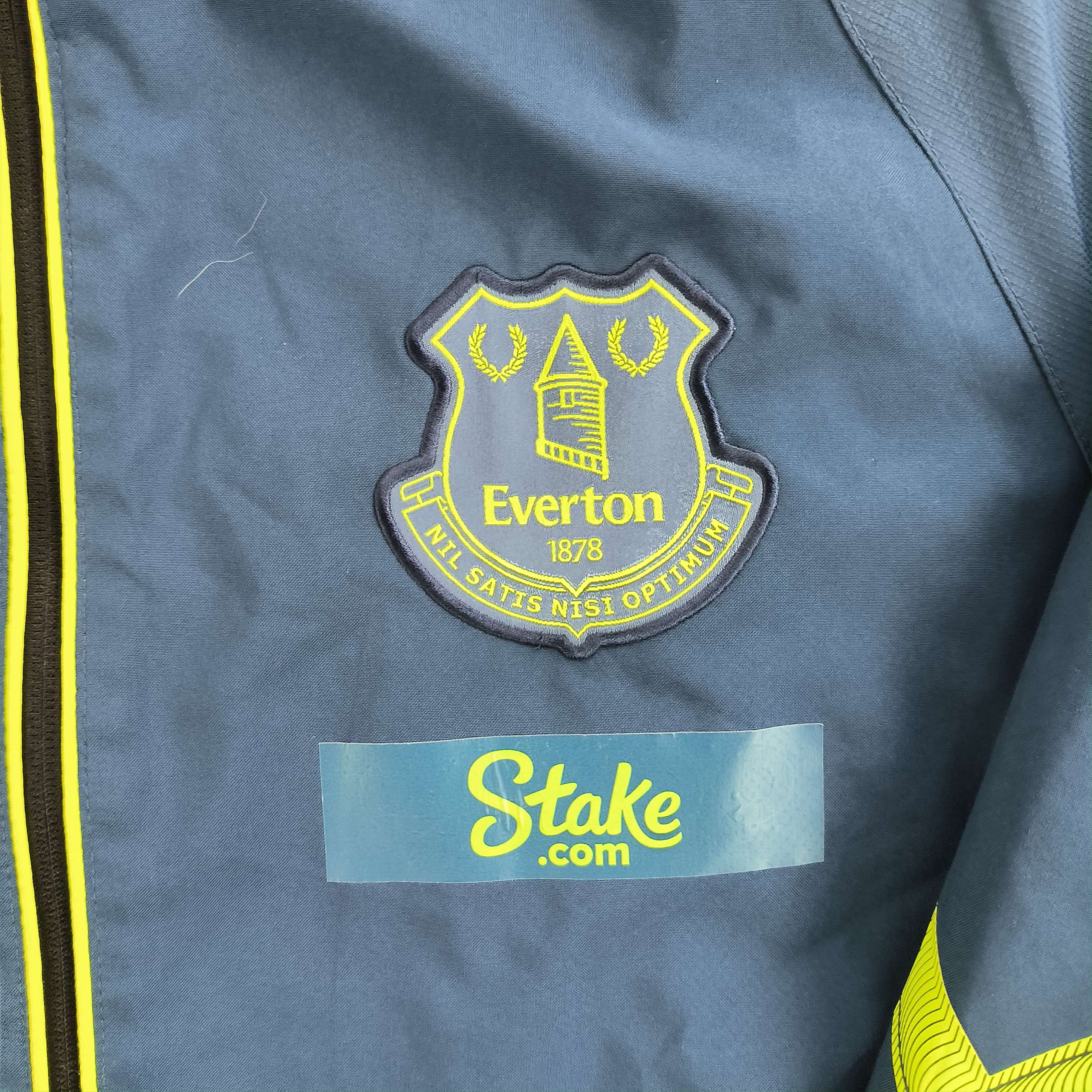 Hummel Everton 2023-24 Hummel football track top size L Size US L / EU 52-54 / 3 - 3 Thumbnail