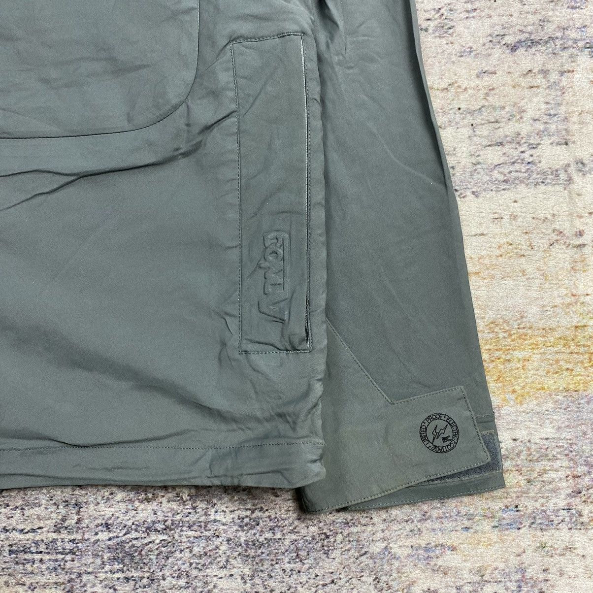 Analog × Electric Cottage × Hiroshi Fujiwara Vintage Analog x electric cottage modular cargo jacket Size US L / EU 52-54 / 3 - 11 Thumbnail