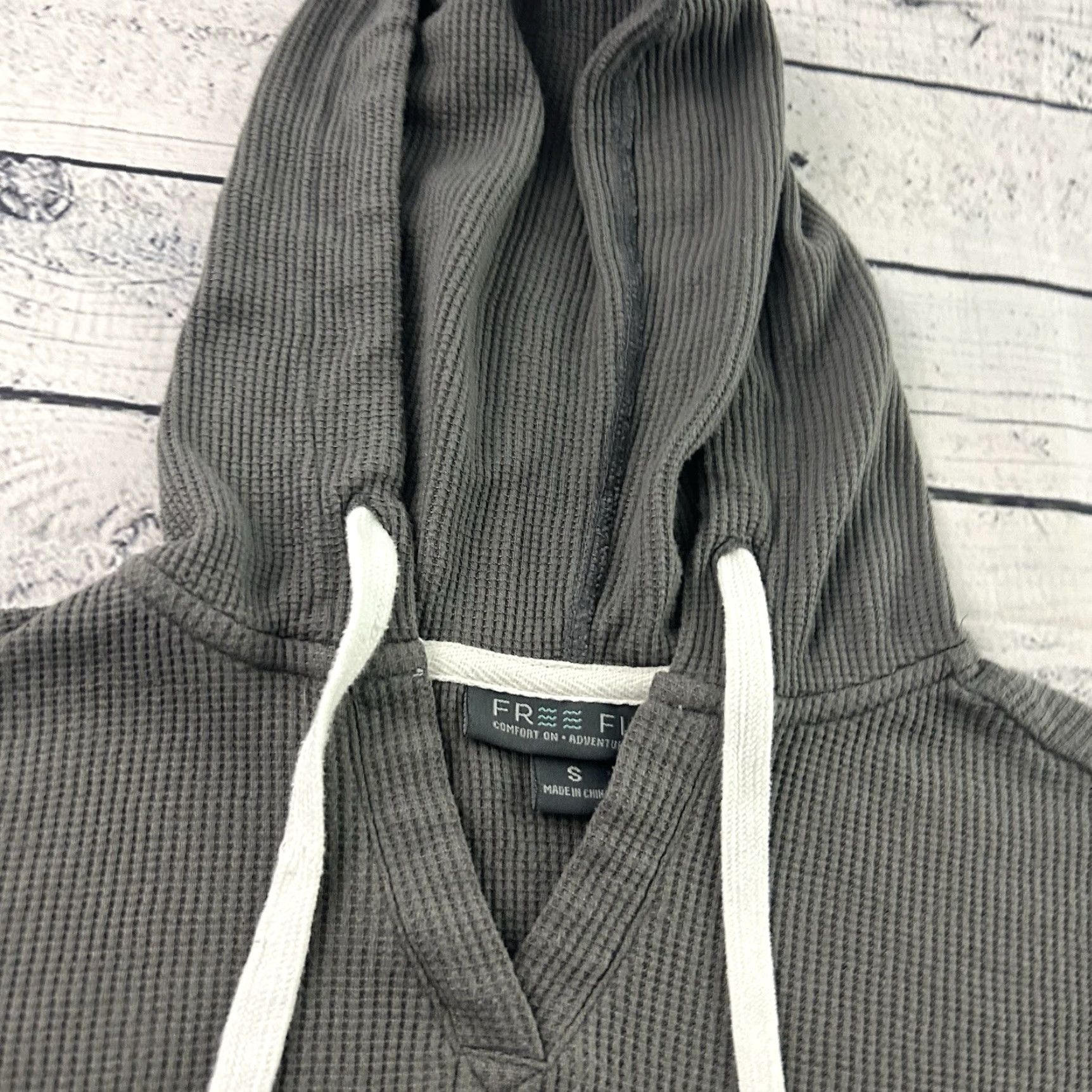 Vintage Free Fly Hooded Thermal Long Sleeve Top Women's S Gray Size S / US 4 / IT 40 - 2 Thumbnail