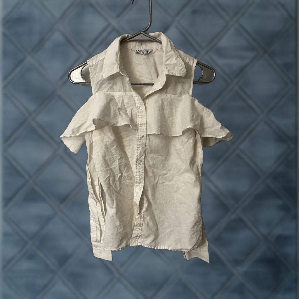 Express EXPRESS Women's Blouse Shirt Ivory Cold Shoulder Ruffle Button Down Long Sleeve Sz. S Size S / US 4 / IT 40 - 1 Thumbnail