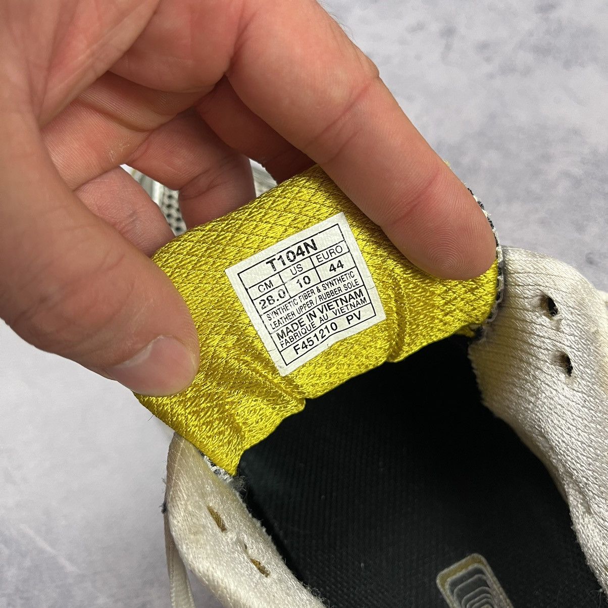 Asics Vintage Asics silver/yellow rare GT-2160 00’s Size US 10 / EU 43 - 11 Thumbnail