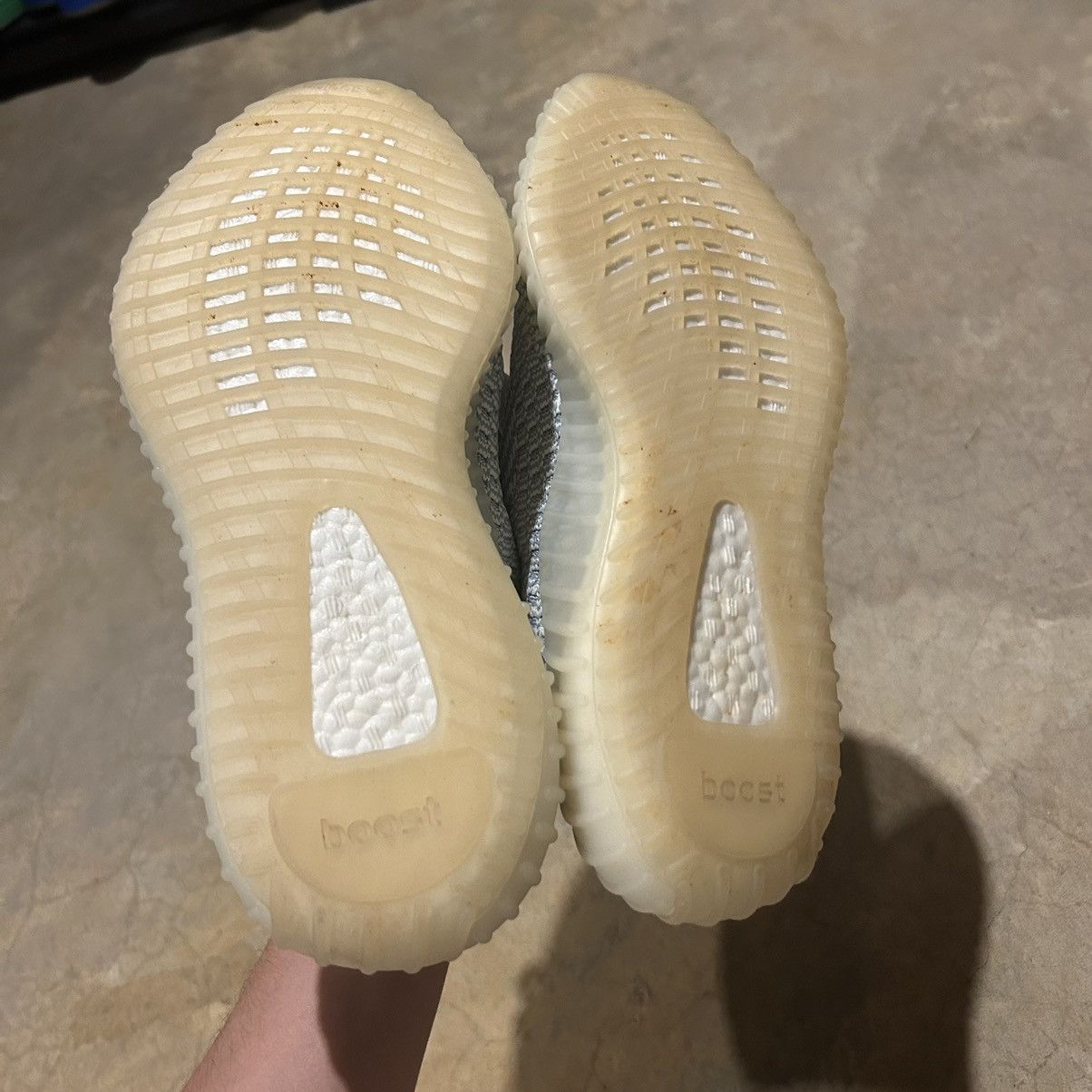 Adidas × Kanye West × Yeezy Adidas Yeezy Boost 350 V2 Cloud White 2019 US 8 Size US 8 / EU 41 - 8 Thumbnail