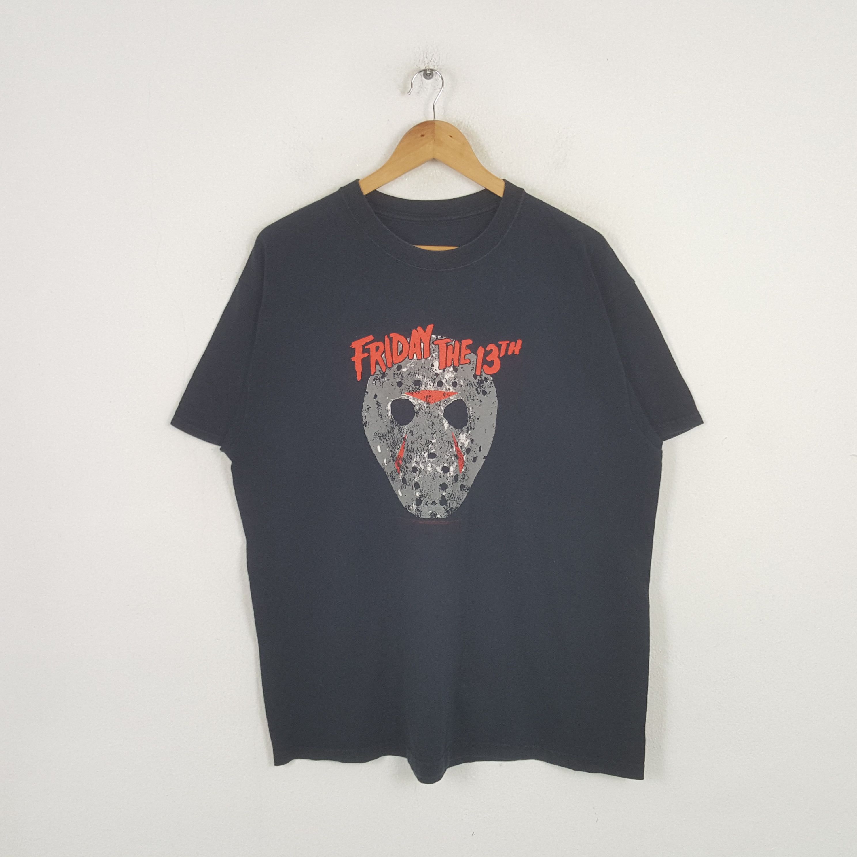 Vintage Vintage Friday The 13th Horror Movie 00's Tshirt RR15 Size US XL / EU 56 / 4 - 1 Thumbnail