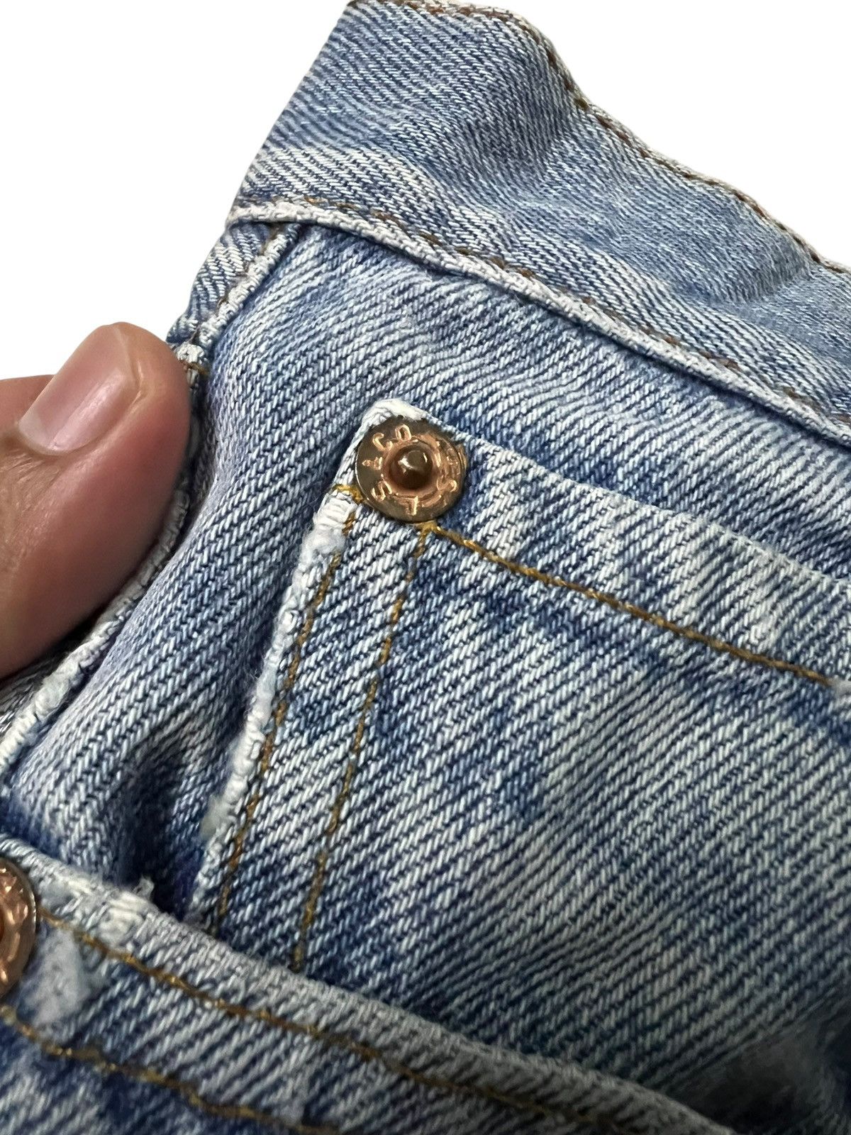 Levi's Vintage Levis 501 Distressed Faded Dirty Jean Size US 28 / EU 44 - 10 Thumbnail
