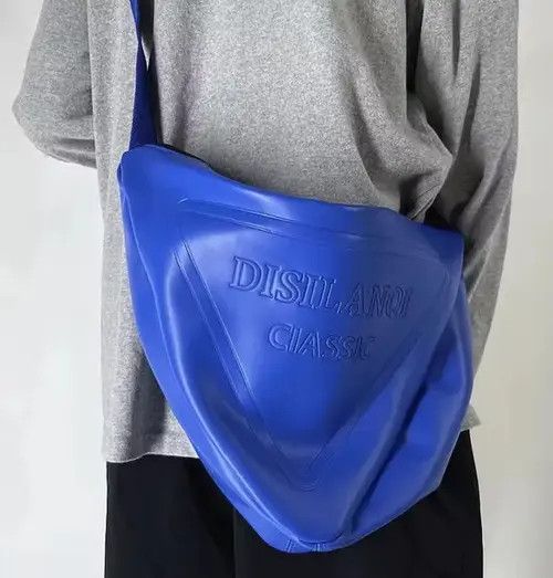 Japanese Brand Fashion hip hop triangle pu leather shoulder messenger bag Size ONE SIZE - 2 Thumbnail