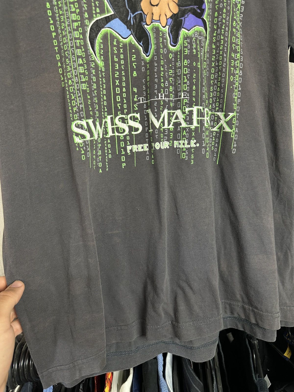 Vintage Vintage 90s Humor The Swiss Matrix FREE YOUR MILK Tee Size US L / EU 52-54 / 3 - 3 Thumbnail