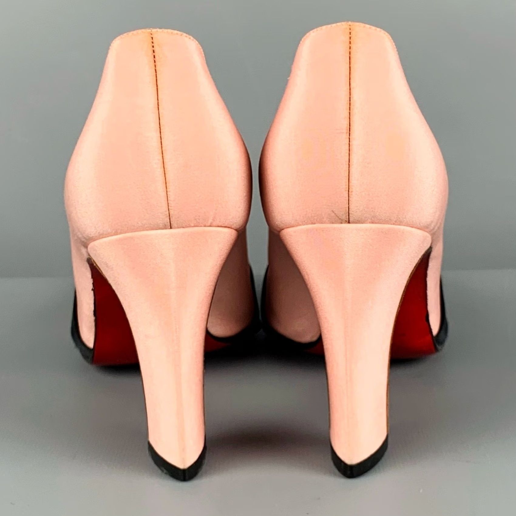 Christian Louboutin CHRISTIAN LOUBOUTIN Pumps Pink Fabric Bow 7.5 Women's Shoes Italy Leather? Satin Bow Pump Women 7.5 Pink Black Fabric Bow Pumps Size US 8 / IT 38 - 3 Thumbnail